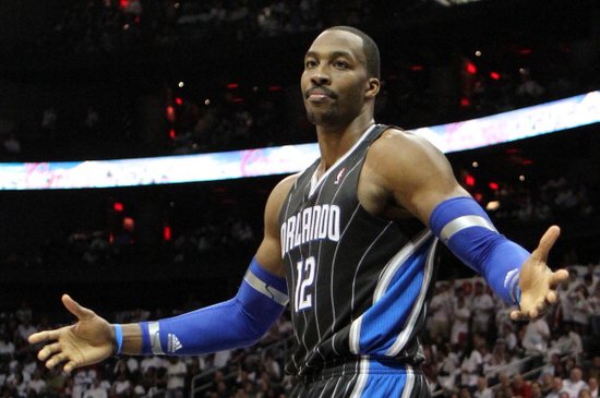 探寻双向合同球员的责任与挑战（双向合同球员的职责与挑战剖析）