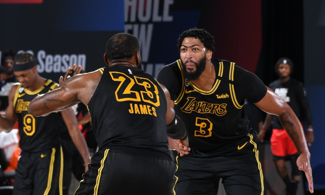 于帕：尤其感谢孔帕尼对我的指导；已经克服注意力不集中问题（于帕：特别感谢孔帕尼指导，注意力不集中已克服）