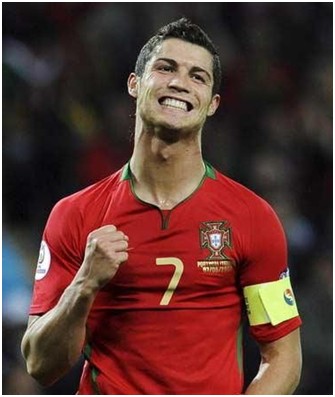 潜力无限！弗拉格背靠背成为最年轻10助攻&得分35+球员（天赋爆棚！弗拉格背靠背改写纪录：史上最年轻10助攻与35+得分球员）