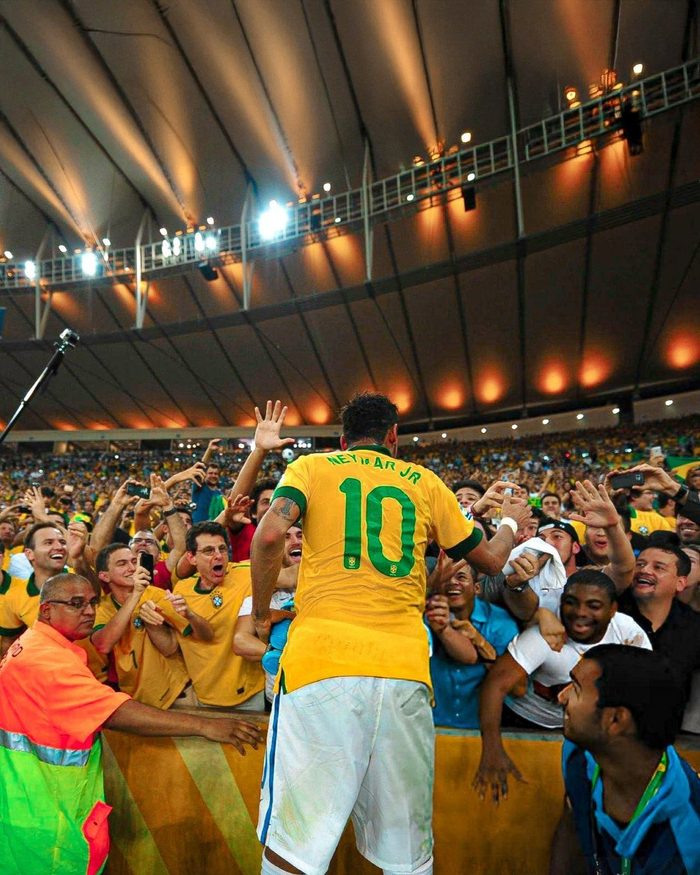 迪卡尼奥：我本认为国米能竞争欧冠榜首，现在却可能掉出前八（迪卡尼奥：原以为国米能争欧冠头名，如今却恐跌出前八）