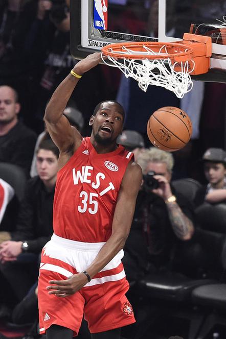 波波维奇：篮球界的常青树（波波维奇：篮坛不老传奇）