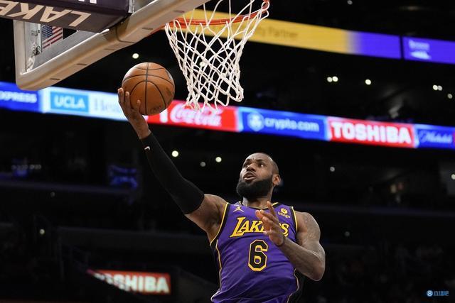 拜仁vs圣保利：凯恩领衔，卡尔、金玟哉、格雷罗首发（拜仁战圣保利：凯恩挂帅，卡尔、金玟哉、格雷罗先发）