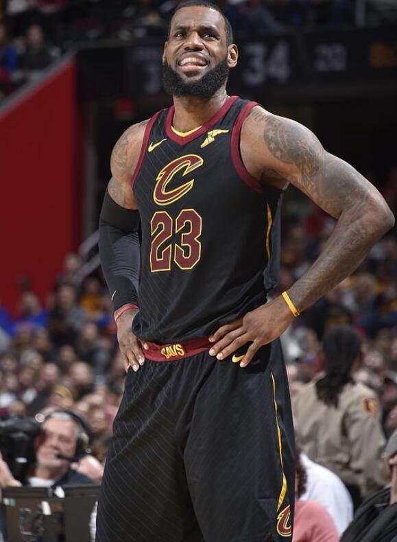 13岁小将打破出战纪录：阿森纳不仅赢在当下，也还要赢下未来（13岁小将刷新出场纪录：阿森纳赢在现在，布局未来）