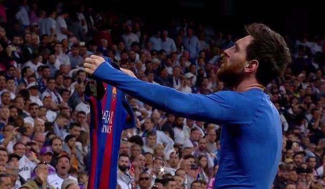 率队四冠+队史欧冠首封！官方：恩里克当选FIFA年度最佳教练​（带队夺四冠并创欧冠队史首零封！官方宣布：恩里克荣膺FIFA年度最佳教练）